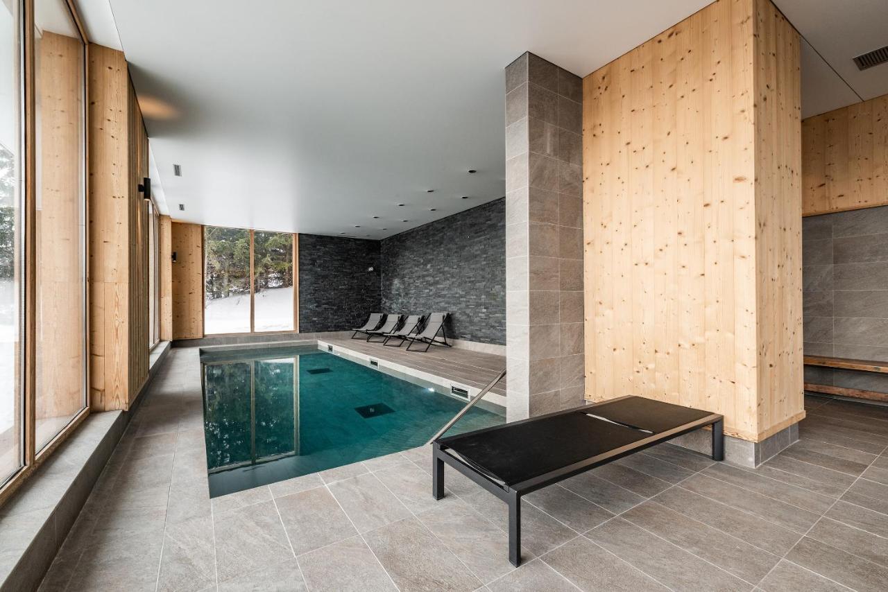 Hameau De Clotaire - By Emerald Alpe d'Huez