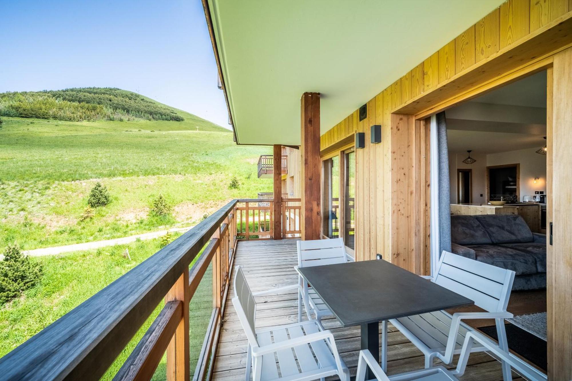 Hameau De Clotaire - By Emerald Apartment